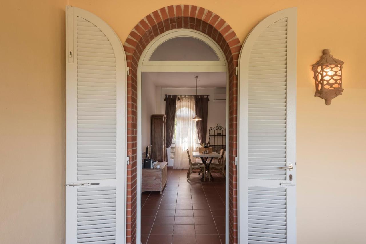 La Muccheria Lejlighedshotel San Vincenzo Eksteriør billede