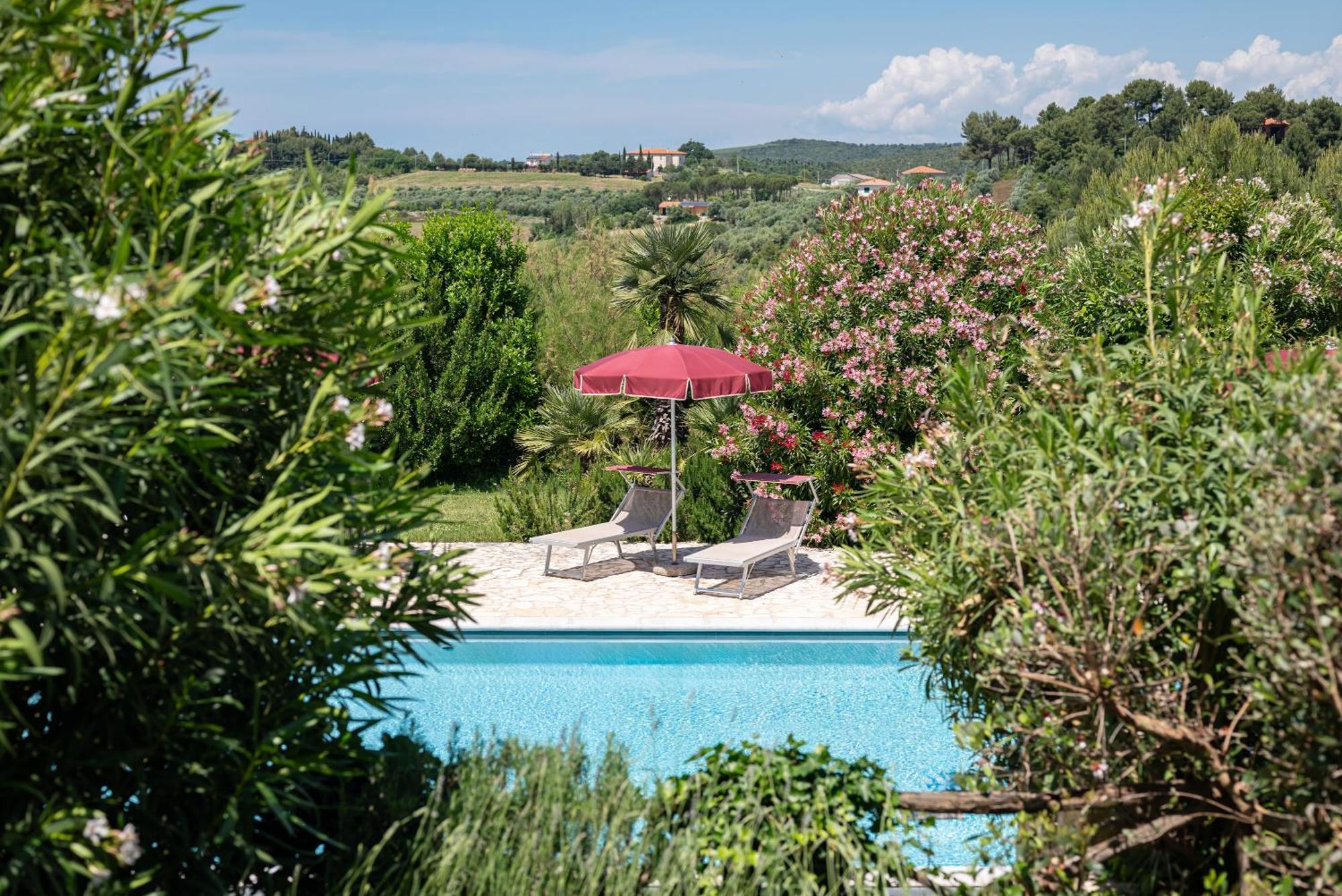 La Muccheria Lejlighedshotel San Vincenzo Eksteriør billede